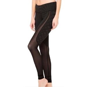 ALO All in Motion Leggings Size Small